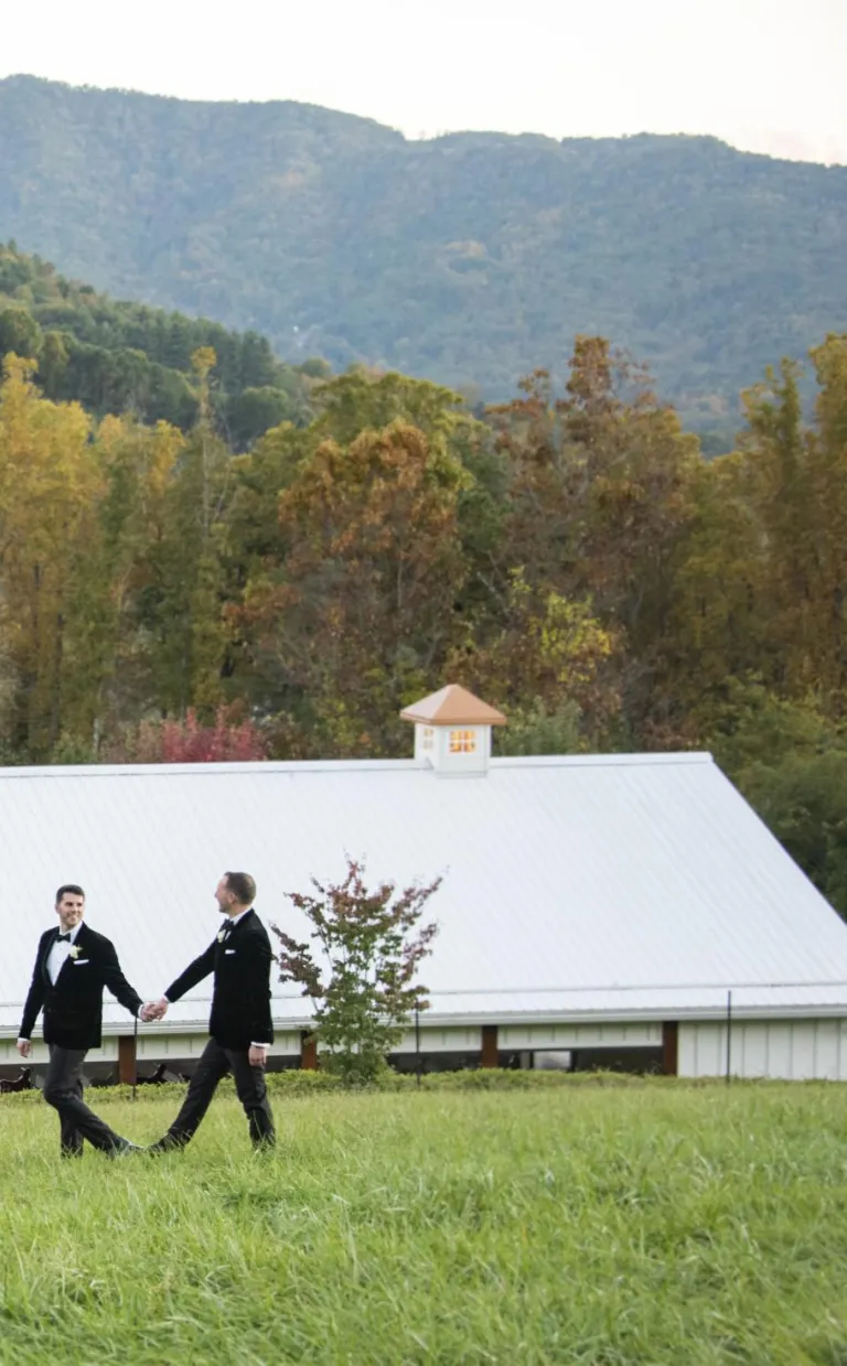 Wedding at Chestnut Ridge by Jessica Merithew Photography
