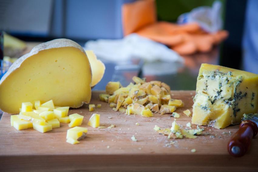 Artisan Cheeses Artisan Cheeses
