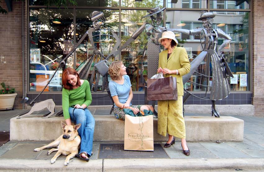 Shopping Daze Urban Trail Statue Shopping Daze Urban Trail Statue
